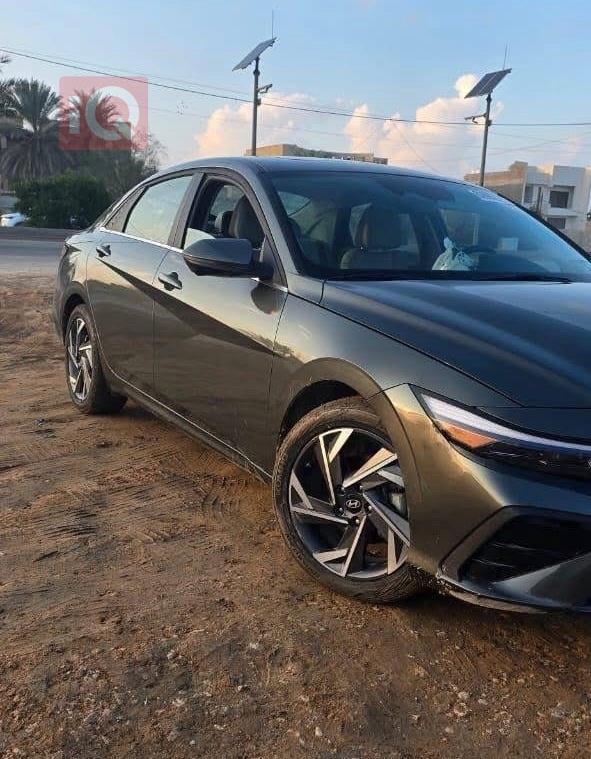 هيونداي النترا